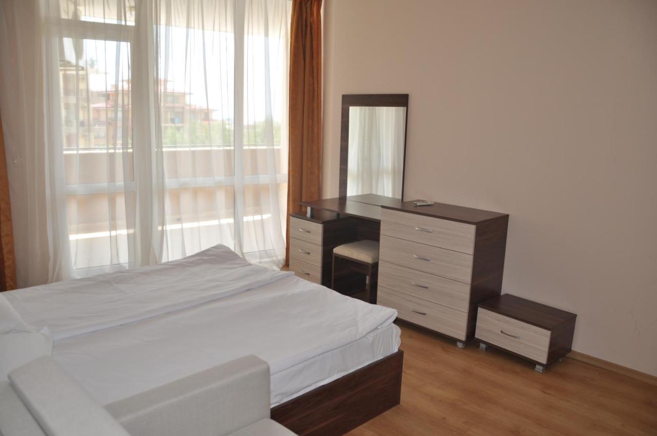 פומורי Luxor Apartments מראה חיצוני תמונה