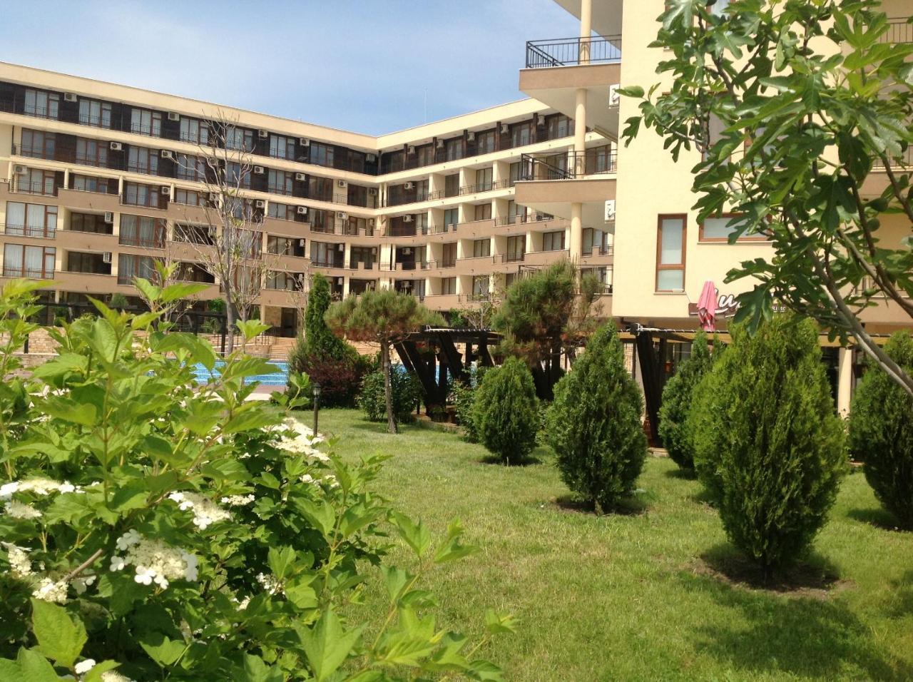 פומורי Luxor Apartments מראה חיצוני תמונה